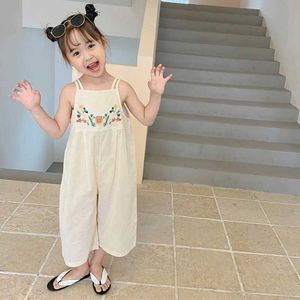 Jumpsuits 3-8Y childrens slip on childrens tight fitting clothes summer sweet baby girl cotton loose beige embroidered strapless jumpsuit Y240520RV6H