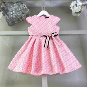 Новые девушки юбки английская вышивка логотип платье принцессы размер 110-160 см детской дизайнерской одежды летняя пояс для лука.