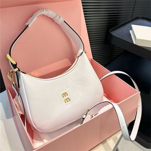Kvinna Moon Shoulder Bags Luxury Handbag Hobo Bag Crossbody Designer Bag liten Tote Leather 10a 2024