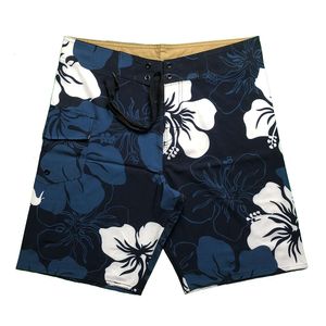 Summer Nuovi pantaloni da uomo Elastic Pants Sports da spiaggia e per il tempo libero Shorts M520 35
