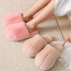 Sandały Fluff kobiety Chaussures Białe szare różowe damskie miękkie slajdy pantof