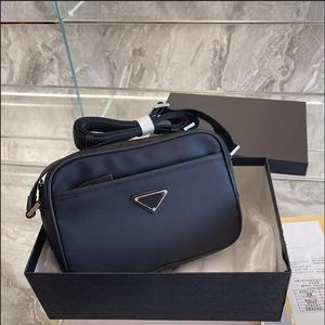Erkekler Messenger çantaları tasarımcı crossbody çanta omuz çanta erkek çanta çanta debriyaj cüzdan bayanlar moda klasik yüksek kalite