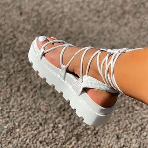Kadın 2024 Women'in Gladyatör 841 Sandal Platformu Kama Çapraz Bağlı Gündelik Ayakkabı Yaz Seksi Lady Beyan Ayak Bileği Sarısı Dantel Yukarı Ayakkabı Plus D15