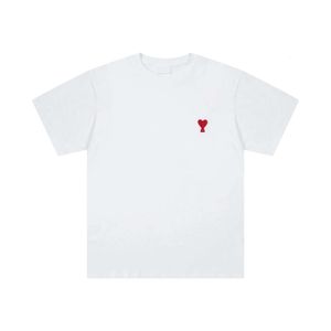 Дизайнер из красного сердца дизайнер Tees Mens Летняя футболка поло хлопок с коротким рукавом модные узоры Multi -цветные рубашки для мужчин и женской одежды FZ2405201