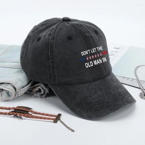 バンダナは、ヴィンテージのアメリカの旗の野球帽を調整可能なロープロファイルキャップの老人に男性のためのコットンユニセックスの帽子をかぶっています。