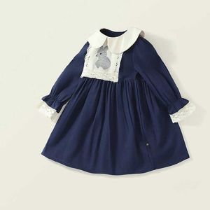 Girl's Dresses 2024 Spring/Summer Girl Doll Collar Rabbit Embroidered Dress Korean Cute Baby Long Sleep Navy Blue Lapel Princess Dress d240520
