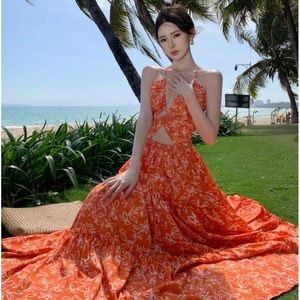 2024年の夏の女性ファッションオレンジプリントホローバックレス包帯ホルタードレスエレガントなイブニングパーティーフェアリードレスボヘミアンニュー