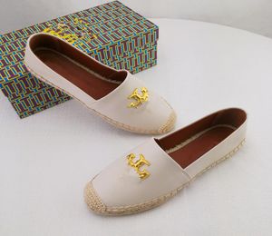 المرأة الفاخرة الرفاهية الصلفية espadrilles الصيفية المصممين السيدات شاطئ شاطئ شاطئ نصف النعال أزياء امرأة متسكعات الصياد قماش sho8585742