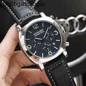 Klassische Uhren Panass Männer Designer Uhren Leder wasserdichte Chronograph Business Watch Jam YKH1 Uhr