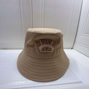 Mektup H şapkası balıkçı şapka tasarımcısı Hatwith geniş bir ağzı ve küçük bir louiseviution şapka güneşlik hem erkekler hem de kadınlar için lvse şapka retro lüks moda cap trendi 488