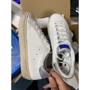 Hi Star Shoe Designer Sneakers Itália Deluxe Brand Classic White Doold Dirty Dirty Golden Golden Golden Goos Goode Goosee Goosee Goose's Goldensar Goesosneakers B5qm