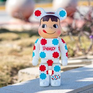 Novo anime quente 400% Bearbrick Action Toy Figures Cosplay Peka Milky Bear Follower Heart Shape MOMO POPOBE para colecionadores Medicom Toys