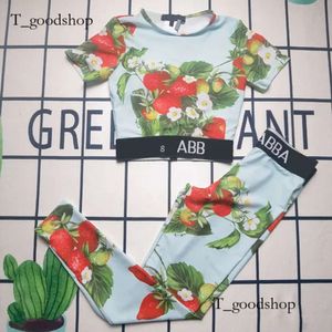 Floral Women Tracksiits Projekt Projektowanie jogi garnitur wyściełane zbiorniki legginsy modne sportowe dres sportowy krótki rękawa 89a