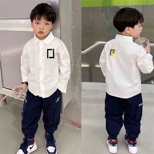 Designer infantil Camisa de manga longa de alta qualidade Casual Base Base Primavera e Autumn Novo Brand Marca Tamanho 90-150cm G1