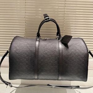 2024 Designer Brand Leather Women Bag stor kapacitet Lång resor Kort utflykt Viktig väska Lätt, enkel, bokstav, rutig modeväska