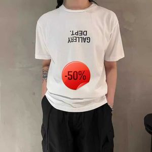 T-shirt-shirts de letra de letra invertida coreana do Golieriy Dopt