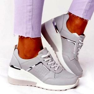 Dansskor 2024 Kvinnor Sneakers Solid Color Platform Tjock Bottom Zipper Kvinnor Vulkaniserade Zapatos de Mujer