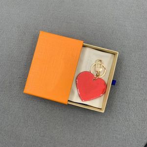 Chain de fivela -chave de coração amantes de fivela saco encantos de designers de couro feitos à mão Chaves homens Mulheres Bolsa Acessórios pendentes com Box 306y
