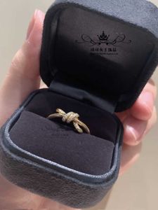 Fashion 925 серебряный серебряный тифгу больного узелка розовое золото скрученное веревочное кольцо с бриллиантовым кольцом с высокой свадьбой 3ofg
