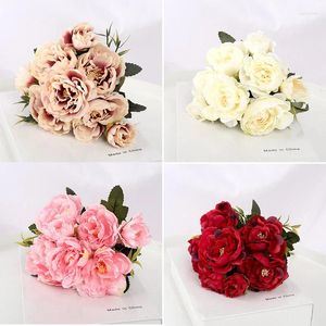 Flores decorativas Multi-Color Beautiful 5 grandes cabeças 2 brotos pequenos Retro Peony Fake Flower Silk Bouquet Family Wedding Diy Decoration Da