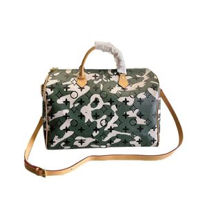 Resekvinnor Shoule Camouflage Påsar Diagonal Designer Bag Crossbody Card för 24SS Luxury Classic Handbag Flowers Holder Outdoor Wallet Ladi