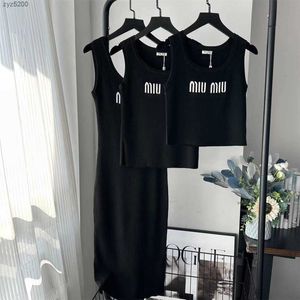 MM Springsummer Nowa moda Jacquard List Temperament Slim Fit Knitted Tank Series dla kobiet