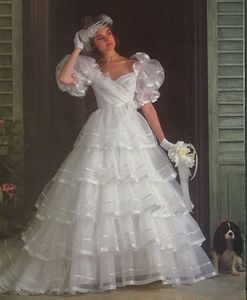 Vintage gestriebene Brautkleider mit kurzen Puffärmelen bodenlange Elfenbein weiße lange Brautkleider Prinzessin Vestido de Novia 2024