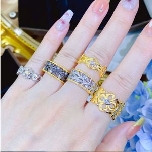 Włoski ręcznie robiony szczotkowany pierścień w stylu sądowym luksusowe dwukolorowe złoto rzemieślnicze pierścionek francuski vintage otwarty pierścień dla kobiet