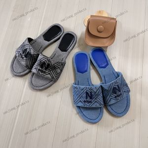2024 Designer Embroidered Fabric Slides Slippers blue canvas denim Embroidery letters Mules Womens Home Flip Flops Casual Sandals Summer Leather Flat Rubber Slide
