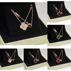 Gold Plated Necklaces Designer Flowers Four-leaf Clover Cleef Fashional Pendant Necklace Wedding Party High Quality Jewelry NO BOX s