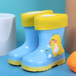 Stivali non slittati in gomma per bambini piovosi per bambini ragazze scarpe acqua per peluche calde cartone animato impermeabili per bambini piovani L2405 L2405