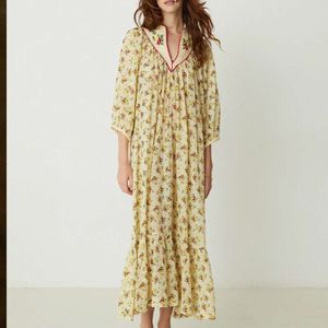 2024 Designer Spring and Summer Casual Dresses for Women Product Fresh Yellow V-neck Shirt Fragmented Flower Long Lotus Leaf Skirt Bubble Short Sleeve Dress
