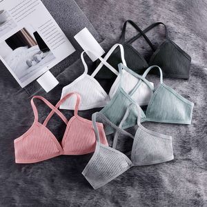 Sport komfort bomullsbras för kvinnor tunn fransk stil brvalette sexig djup v triangel cup cross tank top bra yoga gym