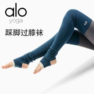 Desginer Aloe Yoga Socks Knee Length Stockings Womens Long Pile Leg Protectors Protection Sports Autumn and Winter Styles