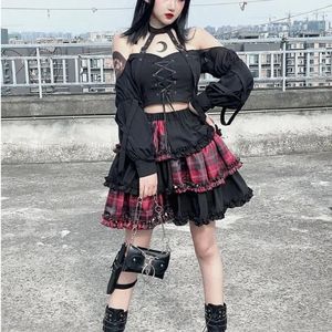 Röcke Frauen Punk High Taille Goth Rock sexy Plissee Mini mit Kette E Girl Schnürbeutel PU Leder Korsett Y2K Crop Tops