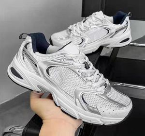 2022 Neue Frauen Sneakers Dad Chunky Sneakers Mesh Casual Schuhe Herbst Reflektieren bequeme atmungsaktive weiße Wohnungen weibliche Plattform2229942