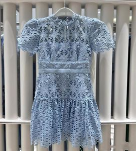 Runway Dresses 2023 European designer designed sky blue snowflake lace cutout dress1478770