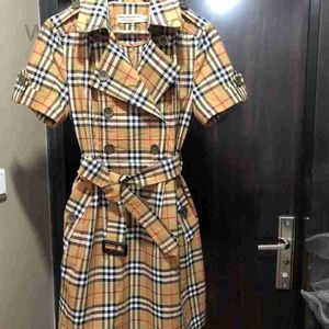 Grundläggande casual klänningar Designer B Familjens nya Pure Cotton Short Sleeved Classic Fashion Slim Fit Dress 1vko