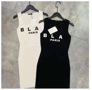 Tasarımcı Elbise Partisi Elbise Goth Ba Kadın Elbise Seksi Yaz Beyaz Siyah Tank Top Elbise Kadın Elbise Zarif Tanımsız Kadın Elbise