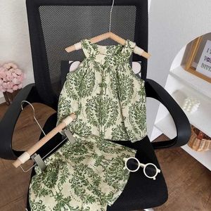 Set di abbigliamento Summer Girls Outfit Sets Calco della camicia da sentenza Floral+Shorts Children Cashing Casual Casual Cash Set a due pezzi abiti da ragazza per bambini Y240520P2V