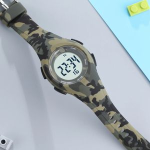 Ohsen Digital Kids Watches Army Army Green Outdoor Sport Водонепроницаемые светодиодные наручные часы тревога секундомер Электронные дети смотрят 240520