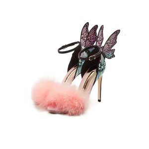 2018 무료 배송 숙녀 특허 가죽 하이힐 깃털 장미 고체 나비 장식 장식물 Mulit Sophia Webster Sandals Shoes E5B