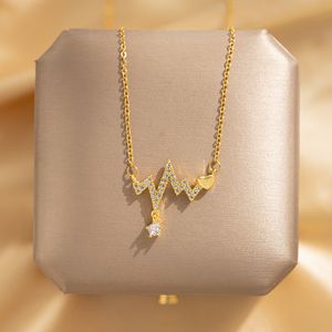 Light luxury full of diamonds ECG love pendants titanium steel necklaces women's niche design net red clavicle chains fashion jewelry