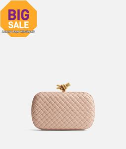 Luxury Womens Bag Knot BotegaVeneta Minaudiere clutch meticulously Crafted from soft padded Intreccio leather with signature knot detail Lotus
