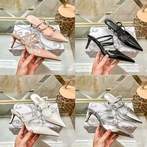 2024 Designer High Heels Womens Dress Shoes Luxury Sandals Kitten Platform Black White Silver Leather Rivet Peep-Toes Slingback Gold 6 8cm Wedding Shoe 35-42