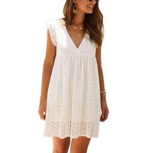 Hollow Out Mini Dress Sexy V pescoço renda curta Manga de babado curto Uma linha de verão casual solto kawaii summer praia de maternidade vestidos L2405