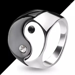 Clusterringe 2pcs Mode chinesische Stil Yin und Yang Tai Chi acht Diagramme Männer Frauen Paare Set Freunden Geschenklegierung Ringschmuck