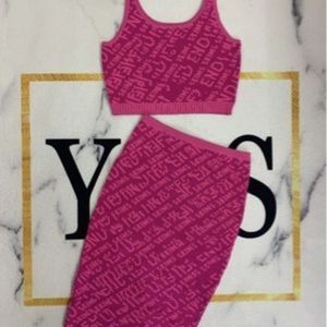 Retail Designer Womens Casual Dresses präglade 3D Dress Relief Letter High Qualiy damkjolar