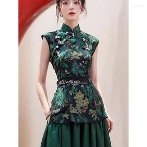 Abiti da lavoro Donne in stile cinese Adatta alla moda Green Green Temperamento Spring Sleeveless Button Top Set Two Piece
