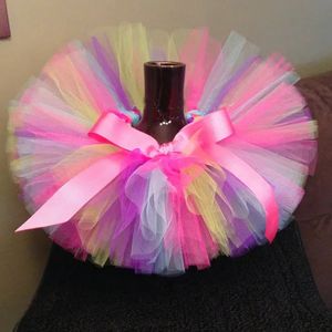 Multicolor Baby Girls Tutu Jains infant 100 ٪ يدويًا يدويًا باليه رقصة Pettiskirts مع تنورات Bow Bow Kids 240515